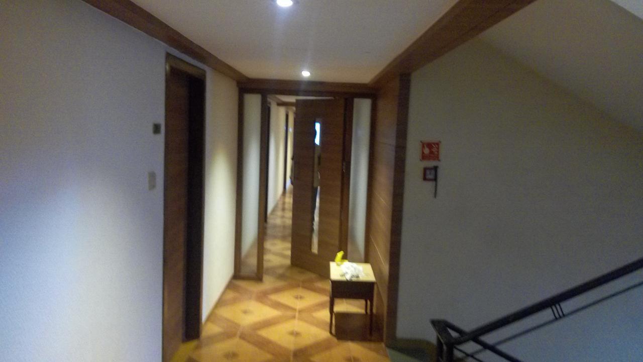 The Royal Orchid Hotel, Chembur Mumbai Exteriör bild